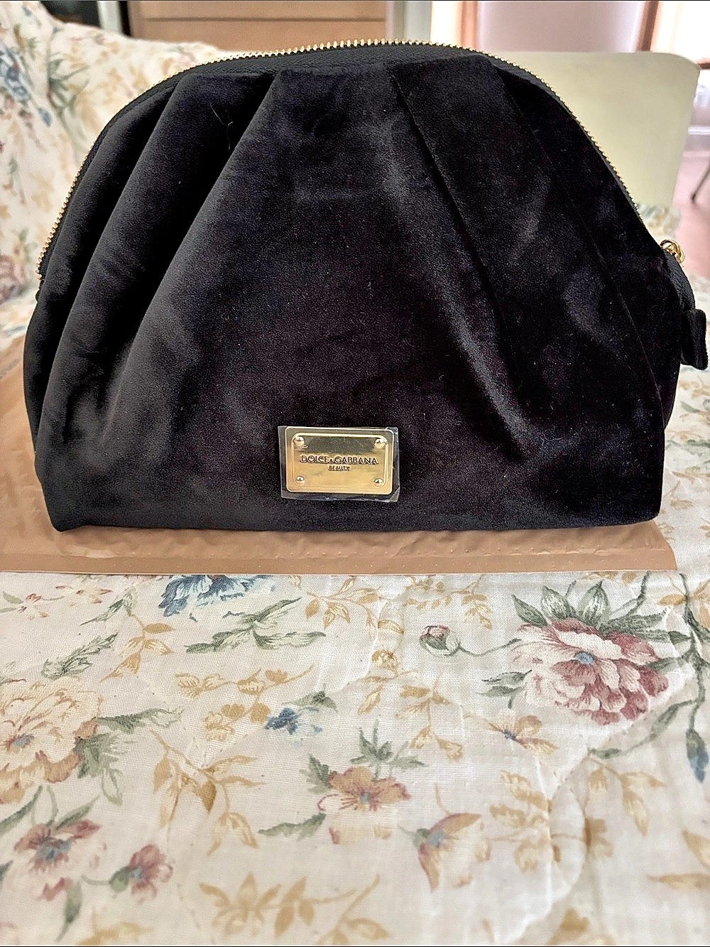Dolce & Gabbana Velvet Cosmetic Bag in Black NEW